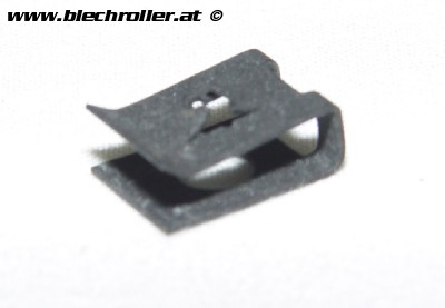 Blechmutter für Schraube Kaskade unten, für Vespa PX/T5 Lenkkopfabdeckung für Vespa T5/PKXL2